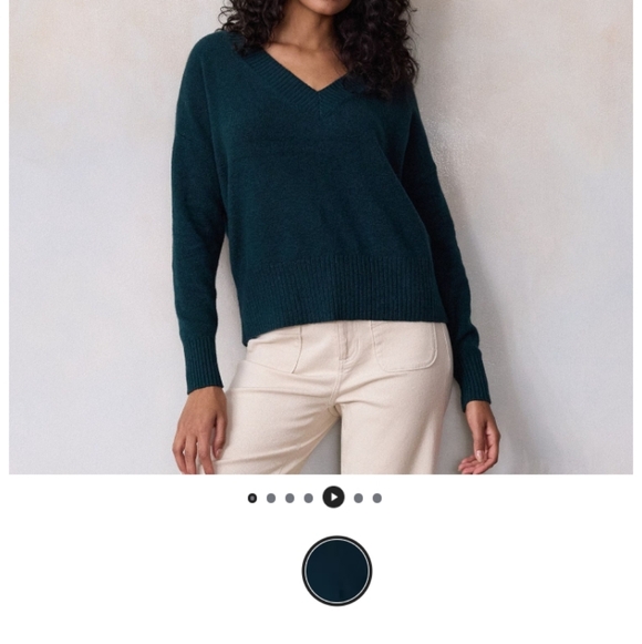 LC Lauren Conrad Cream V-Neck Sweater - Picture 3 of 3